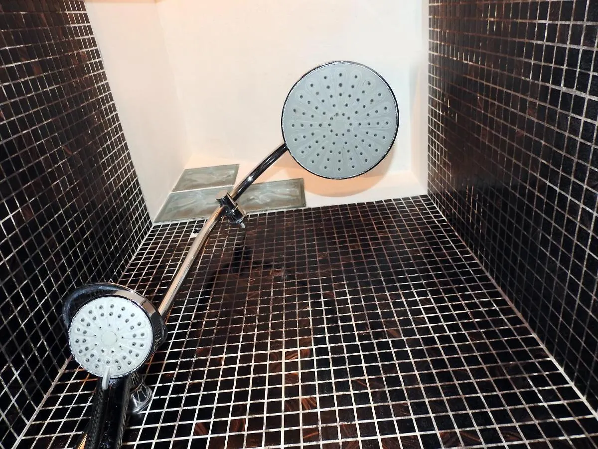 **  Sansiro47 Bed & Breakfast Milan Italy